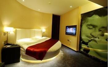 Chengdu Hello Hotel CTU Extérieur photo